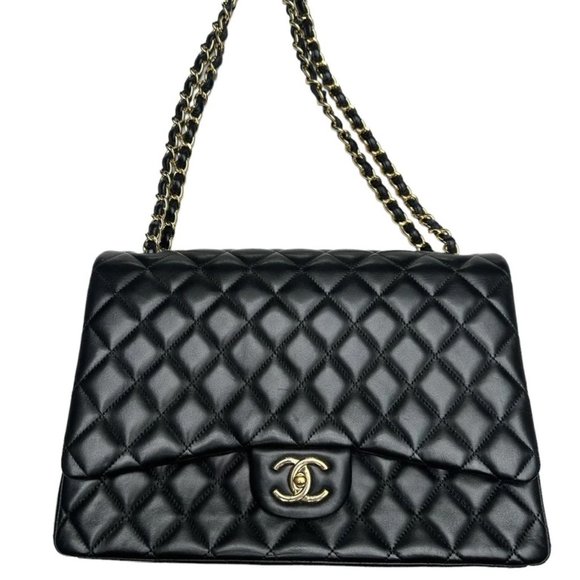 CHANEL Handbags - Chanel Maxi Double Flap Bag
